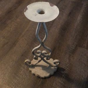 Candle holder